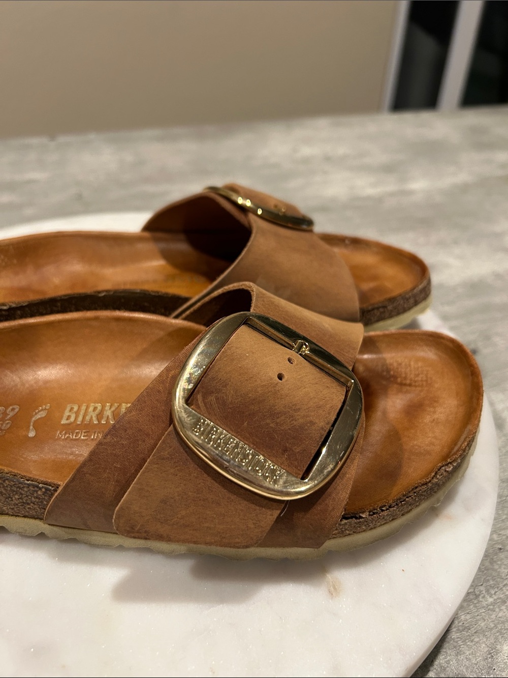 Birkenstock Madrid Big Buckle Leather sandals Size 39 W-8 8. - Picture 9 of 10